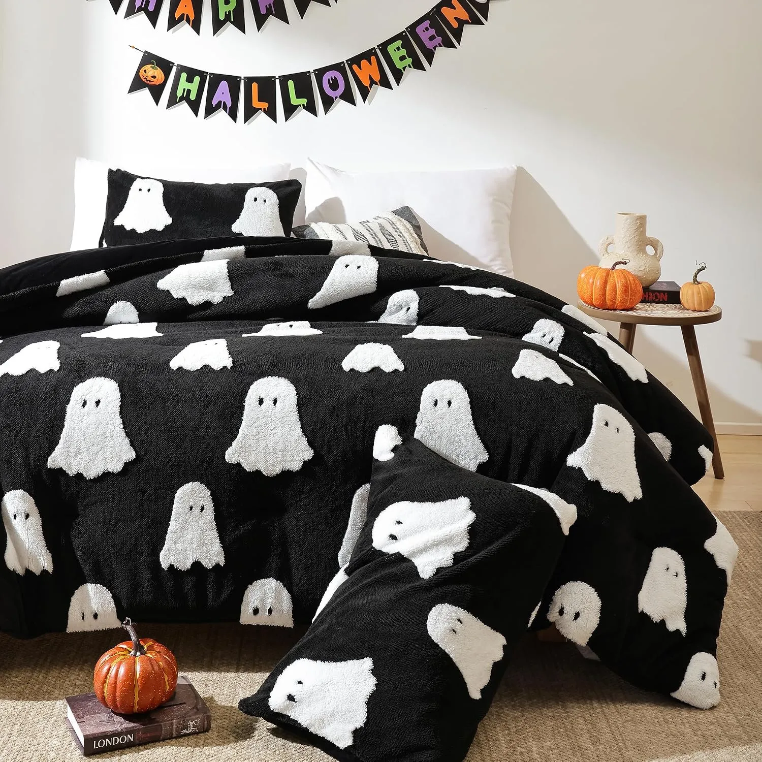 Halloween Ghost Comforter Set