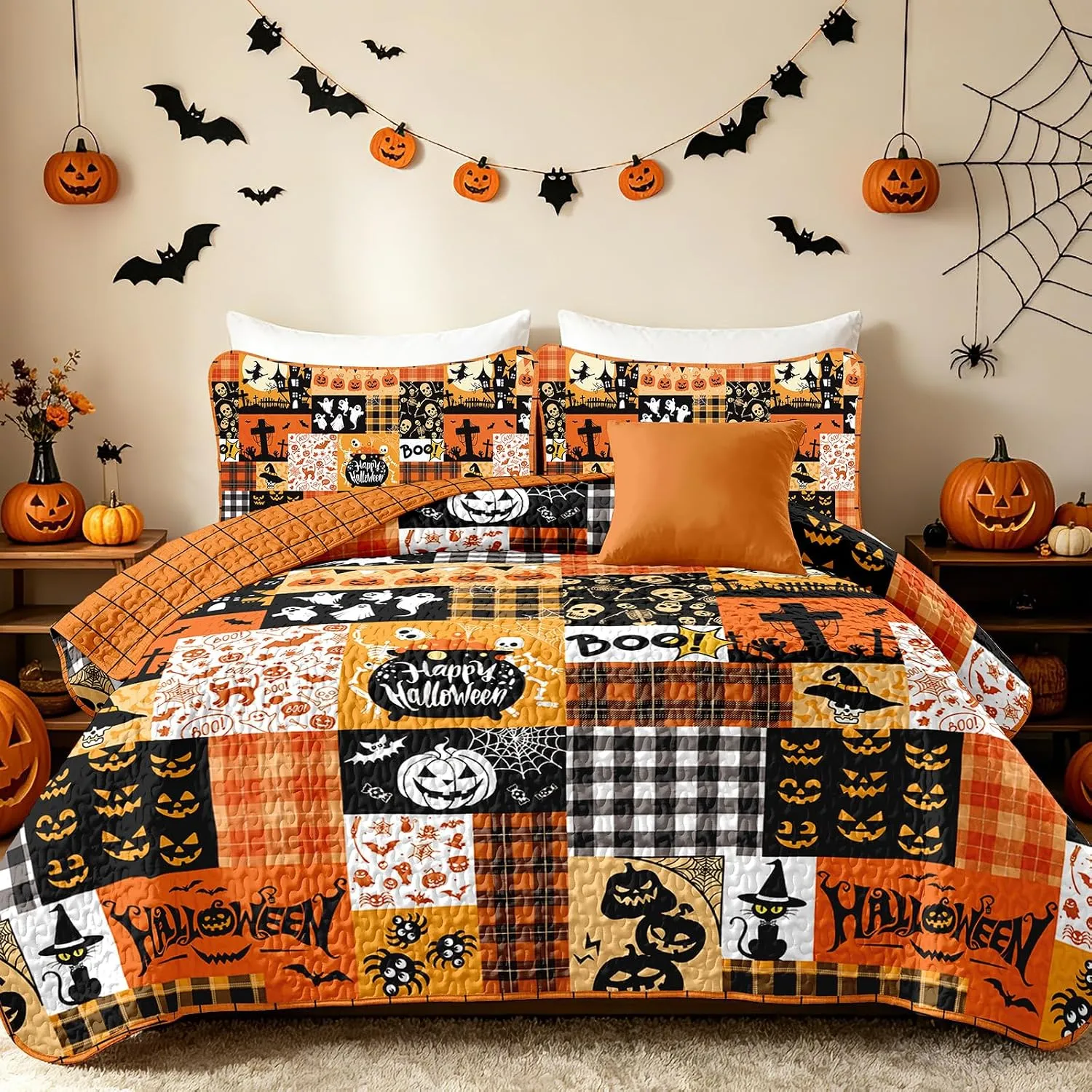 Vintage Halloween Quilt Set